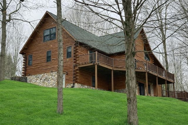 8723 N 96th Avenue, Pentwater Twp, MI 49449