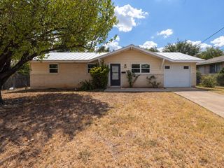 1611 Wheless LN, Austin, TX 78723