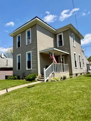 313 Plumvalley Street 313 Plumvalley Street, Bellefontaine, OH 43311