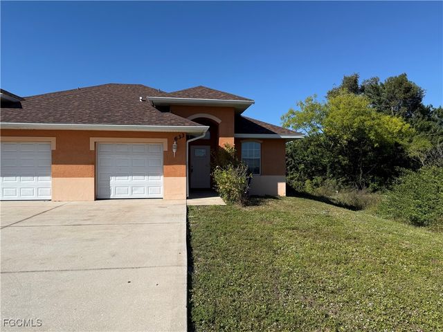 633 Alabama RD S 635, Lehigh Acres, FL 33974