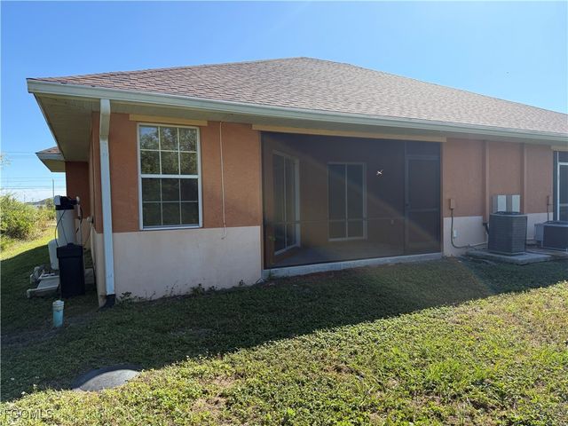 633 Alabama RD S 635, Lehigh Acres, FL 33974