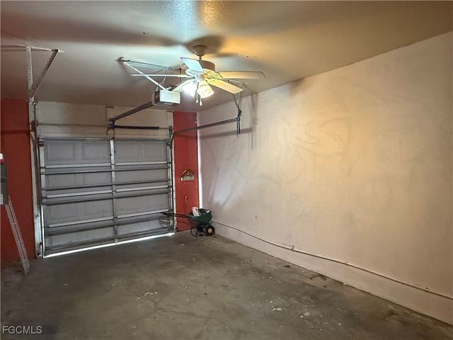 633 Alabama RD S 635, Lehigh Acres, FL 33974