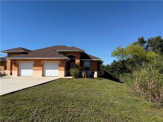 633 Alabama RD S 635, Lehigh Acres, FL 33974