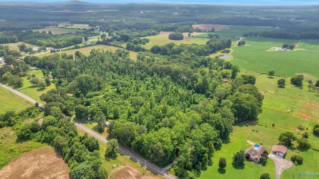 6.5 Roy Davis Road, New Market, AL 35761