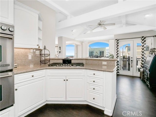 300 16th Street, Manhattan Beach, CA 90266