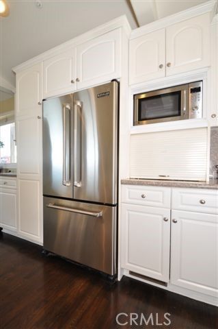 300 16th Street, Manhattan Beach, CA 90266