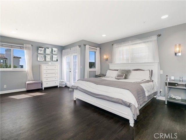 300 16th Street, Manhattan Beach, CA 90266