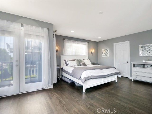 300 16th Street, Manhattan Beach, CA 90266