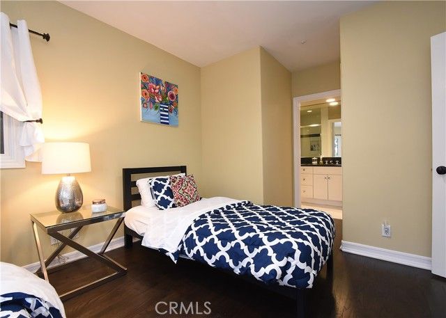 300 16th Street, Manhattan Beach, CA 90266