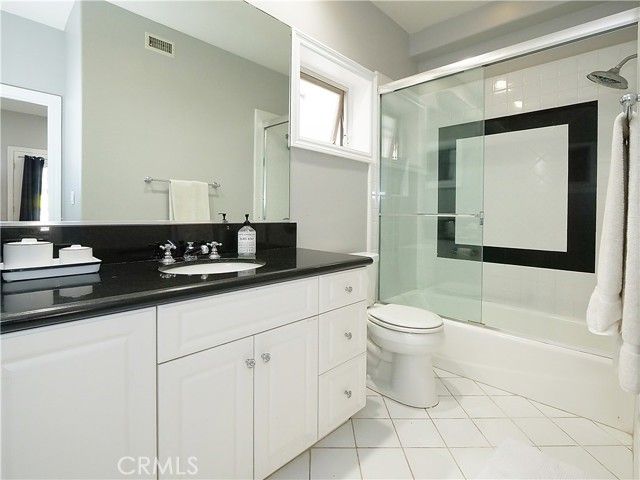 300 16th Street, Manhattan Beach, CA 90266