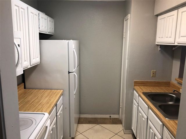 3500 Tangle Brush 86, The Woodlands, TX 77381