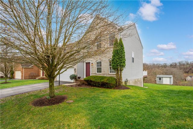 6042 Middlefield Dr, South Fayette, PA 15057