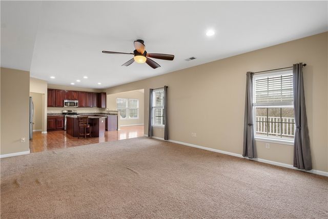 6042 Middlefield Dr, South Fayette, PA 15057