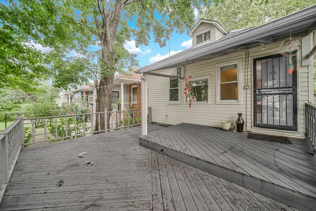 7644 S Lafayette Avenue, Chicago, IL 60620