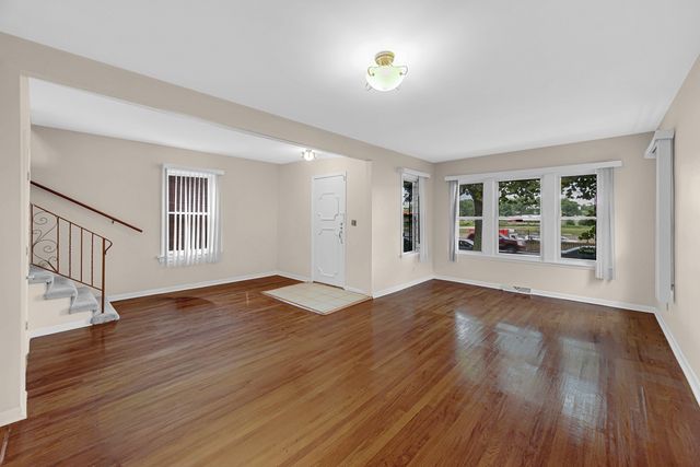 7644 S Lafayette Avenue, Chicago, IL 60620