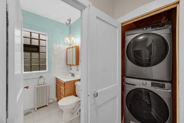 7644 S Lafayette Avenue, Chicago, IL 60620