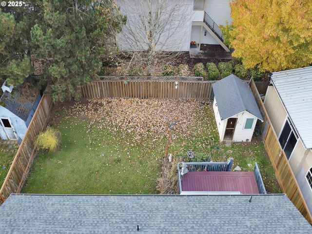 289 HARVARD Dr, Woodburn, OR 97071