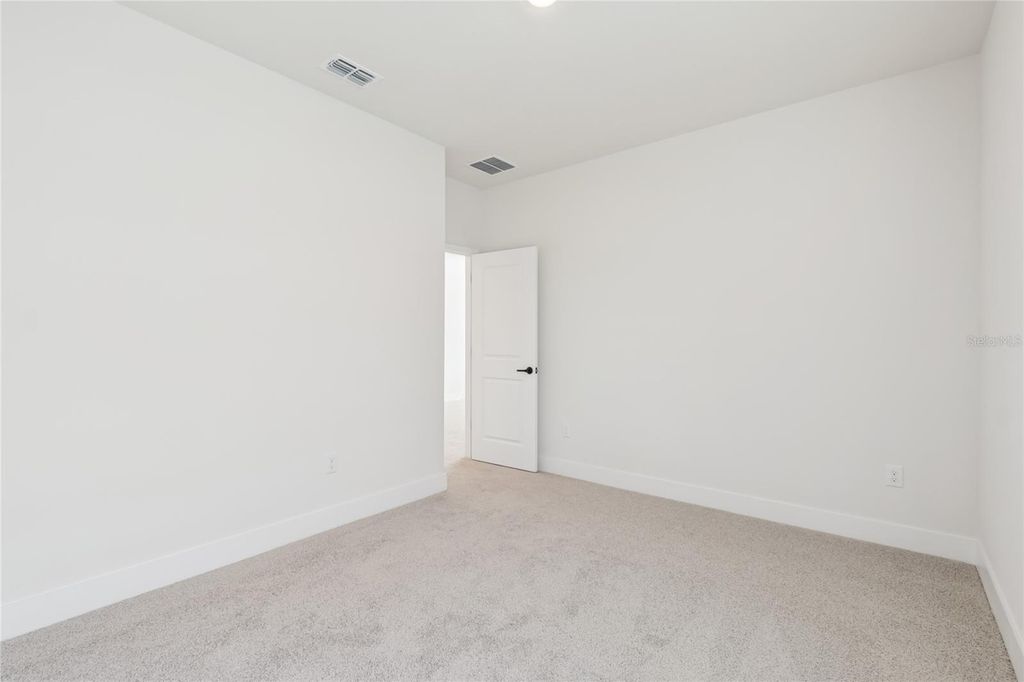 Image 33 of property listing at 11722 FULL MOON LOOP, Parrish, FL 34219