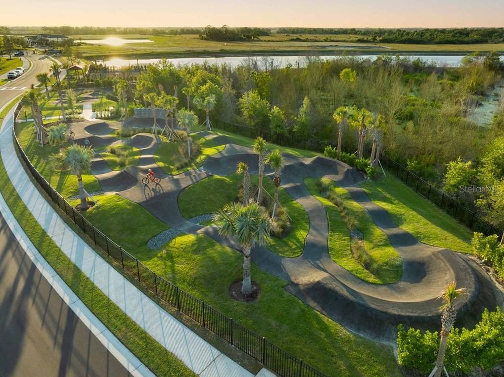 Image 50 of property listing at 11722 FULL MOON LOOP, Parrish, FL 34219