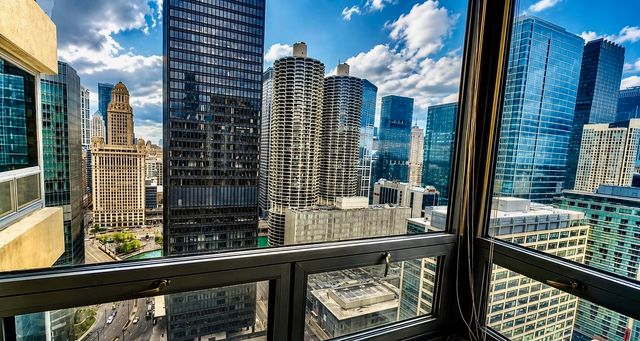 440 N WABASH Avenue 3703, Chicago, IL 60611