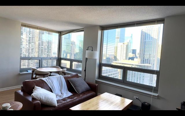 440 N WABASH Avenue 3703, Chicago, IL 60611