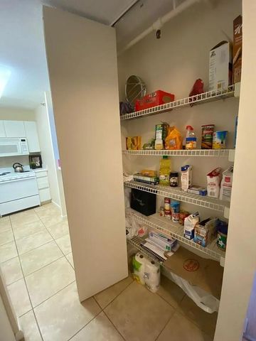 440 N WABASH Avenue 3703, Chicago, IL 60611