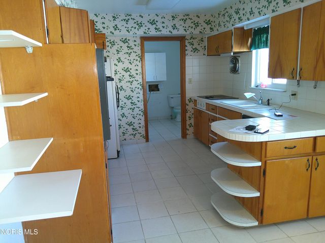 134 W Reed Avenue, Bowling Green, OH 43402