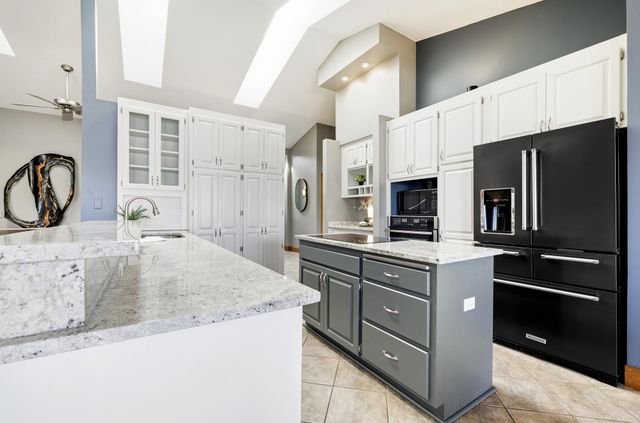 4288 Bass Street SE, Prior Lake, MN 55372