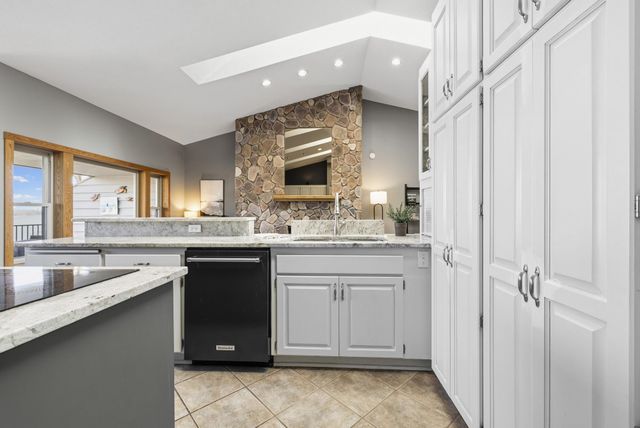 4288 Bass Street SE, Prior Lake, MN 55372