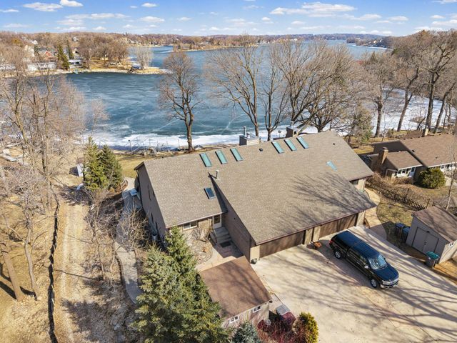 4288 Bass Street SE, Prior Lake, MN 55372