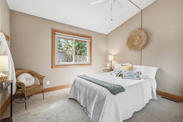 4288 Bass Street SE, Prior Lake, MN 55372