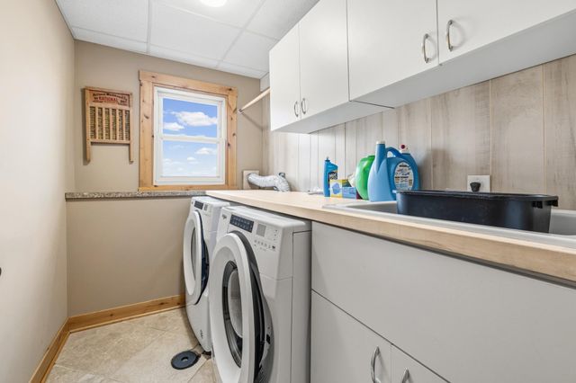 4288 Bass Street SE, Prior Lake, MN 55372