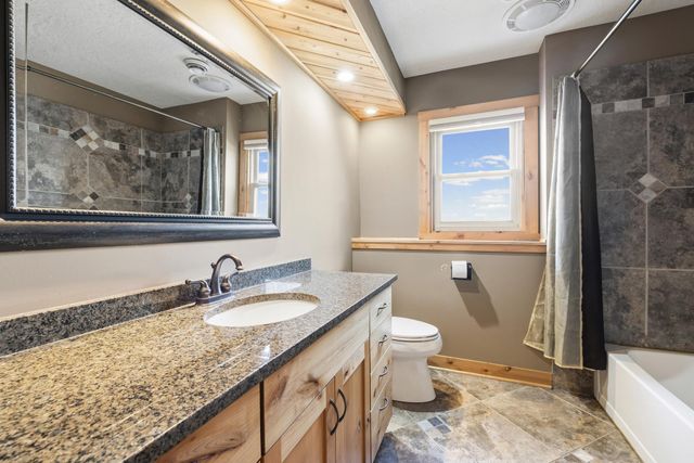 4288 Bass Street SE, Prior Lake, MN 55372