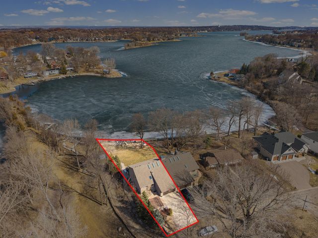 4288 Bass Street SE, Prior Lake, MN 55372