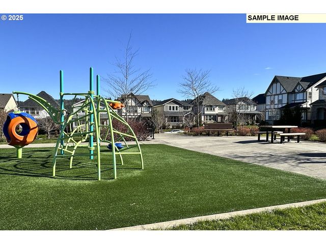 7771 Nw 146TH Ter, Portland, OR 97229