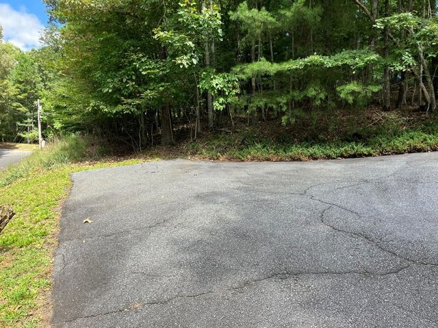 70 Lovers Leap Drive, Murphy, NC 28906