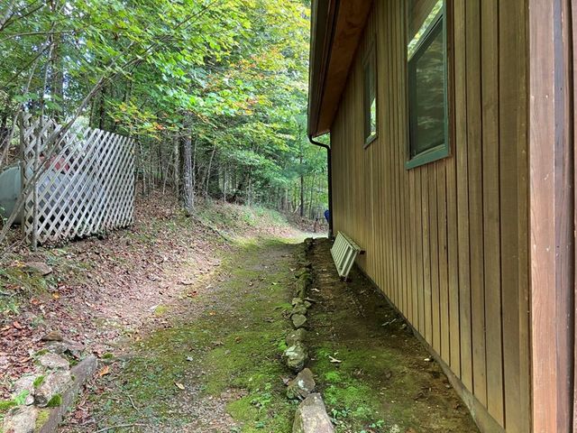 70 Lovers Leap Drive, Murphy, NC 28906