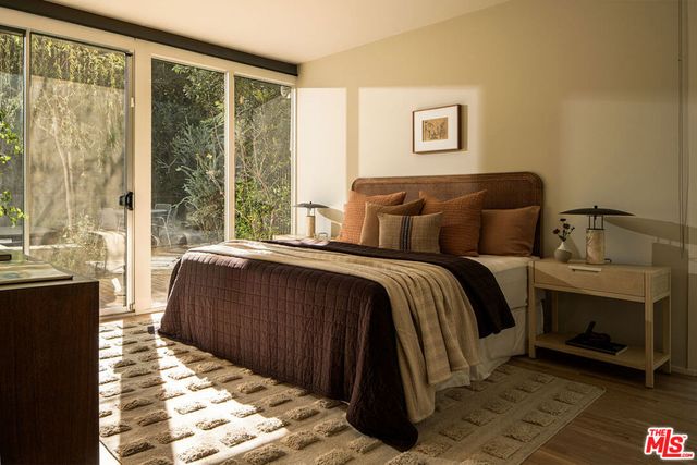 3640 Multiview Drive, Los Angeles, CA 90068