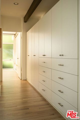 3640 Multiview Drive, Los Angeles, CA 90068