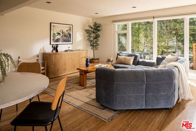 3640 Multiview Drive, Los Angeles, CA 90068