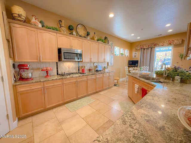 7657 Bareback Drive, Sparks, NV 89436