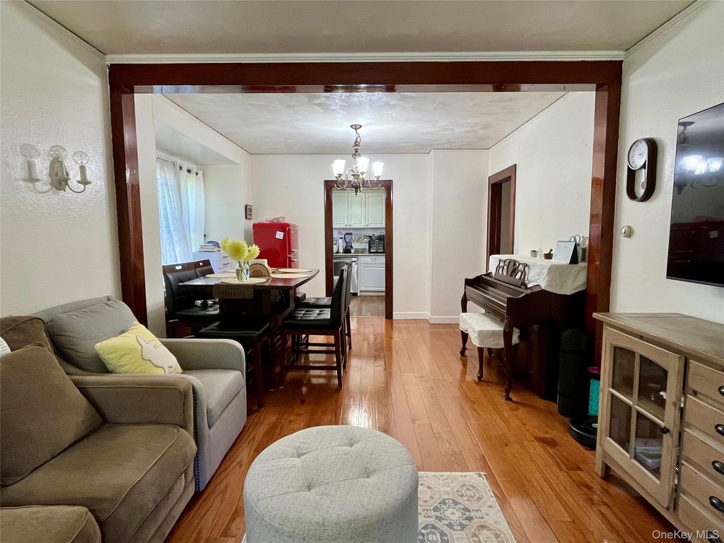 11 Rose Place, Central Valley, NY 10917 — photo 5