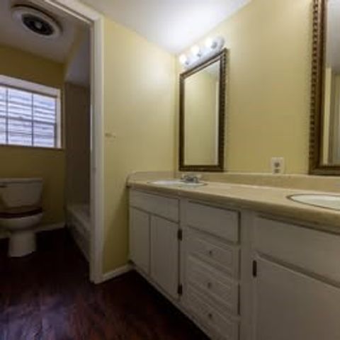 3112 Faye E, Richland Hills, TX 76118