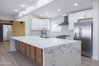 4148 N WESTVIEW Drive, Phoenix, AZ 85015