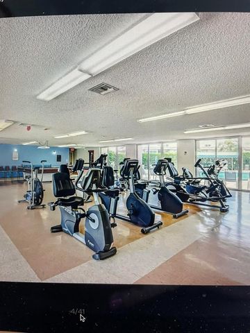 705 Lori Drive 210, Palm Springs, FL 33461