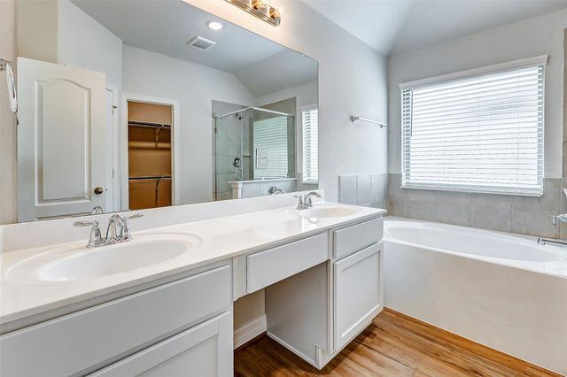 8443 Red Shiner Way, Fulshear, TX 77441