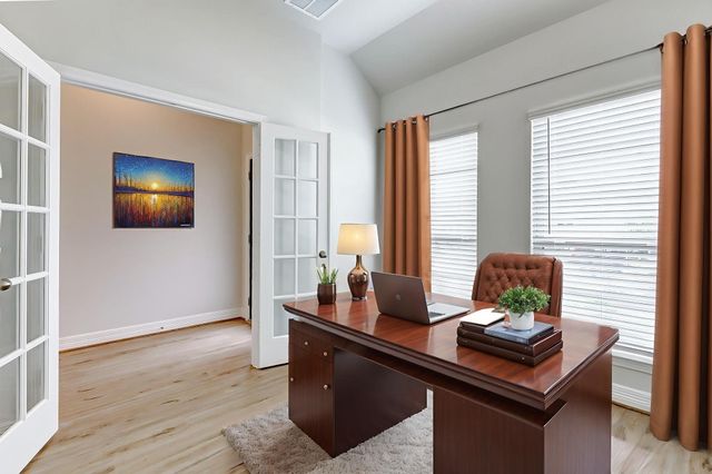 8443 Red Shiner Way, Fulshear, TX 77441