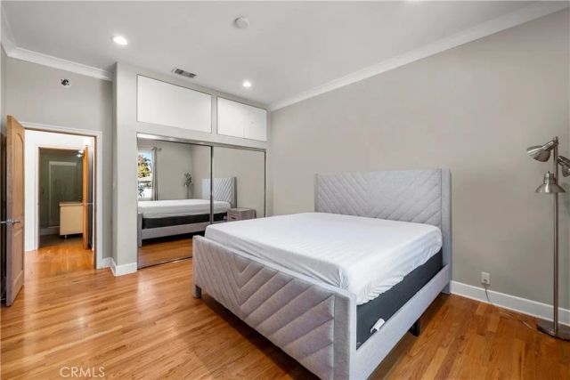 6223 Simpson, North Hollywood, CA 91606