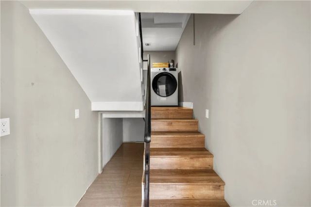 6223 Simpson, North Hollywood, CA 91606