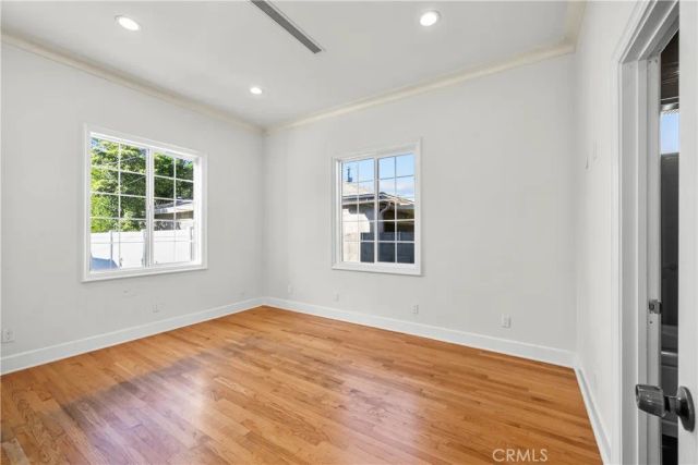 6223 Simpson, North Hollywood, CA 91606